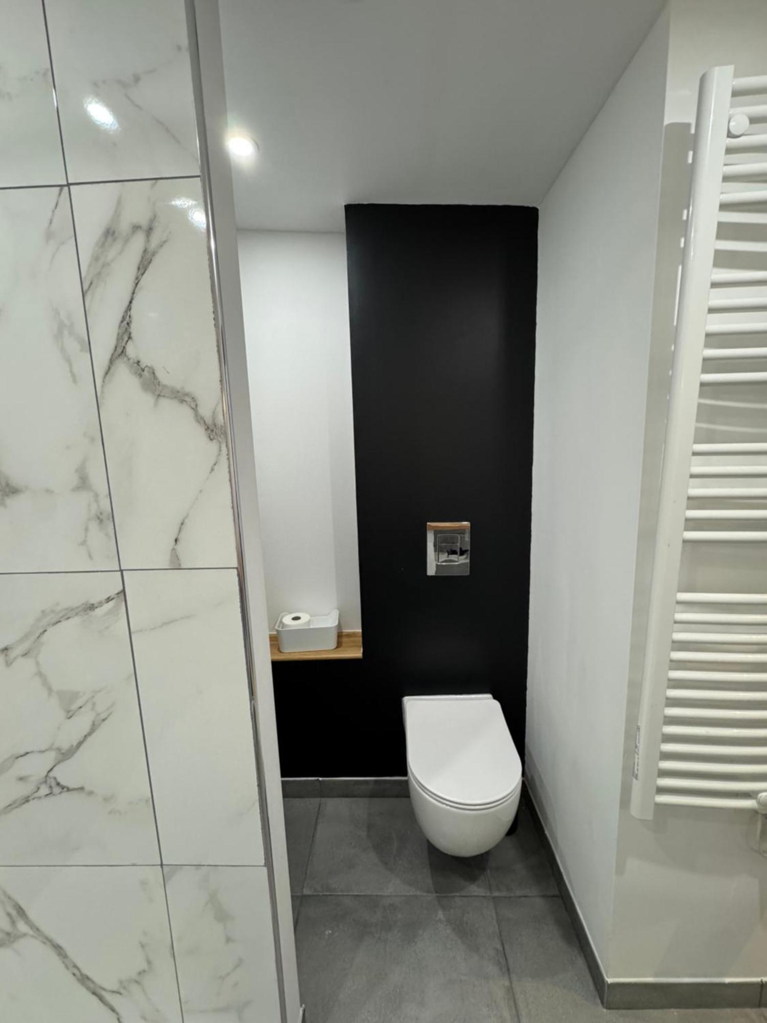 Appartement Très Grand Studio - *